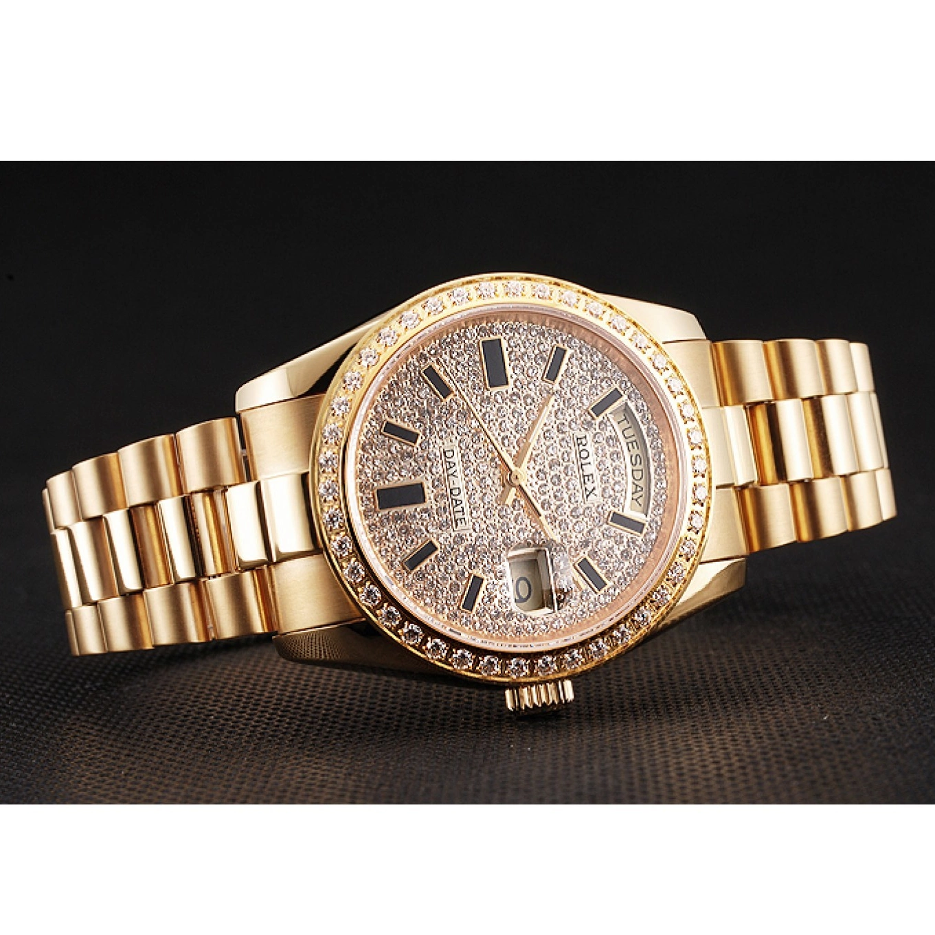 Aaa replica watch Pave And Day Case Bezel Date Bracelet Swiss Diamond Rolex Dial Gold And 0726